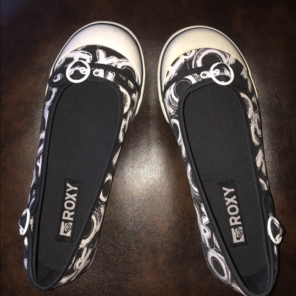 Roxy Blk/Wht Jump Rope Ballet Flats Shoe Women Sz6